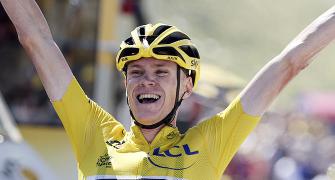 Tour de France: Froome demolishes rivals on first mountain test