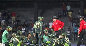 PHOTOS: Amid flares and crowd trouble, Pakistan emerge victorious