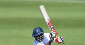 Silva, Sangakkara lead Sri Lanka's charge against Pakistan