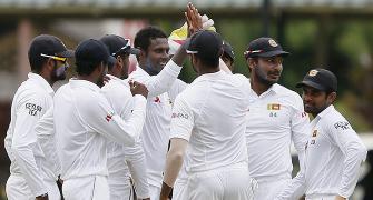 Sri Lanka beat Pakistan by seven wickets to level series