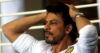 Again, NO ENTRY for Shah Rukh at Wankhede stadium!
