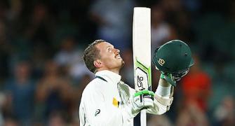 Bereaved Siddle pushes Australia over the line at Adelaide