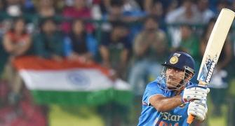 We have to encourage the opposition to play false shots: Dhoni