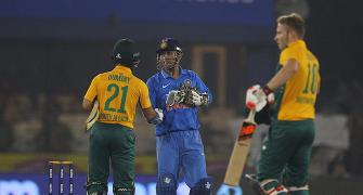 Crowd behaviour mars Cuttack T20I as India concede series