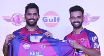 First Look: Captain Dhoni unveils Rising Pune Supergiants jersey for IPL 9