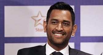 Under-fire Dhoni gets BCCI's backing