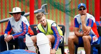 England team arrives for Test series against India