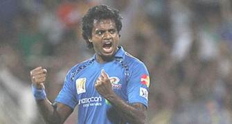 Sri Lanka recall Dilhara Fernando India T20s