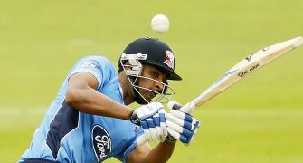 New Zealand include Indian-born for Africa tour; Sodhi returns