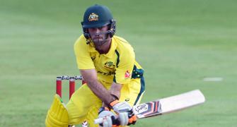 Maxwell's blast powers Australia into tri-series final