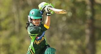 Pakistan women's opener discharged after being hit by bouncer