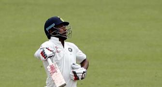 Injured Dhawan ruled out of third Test; Karun named replacement