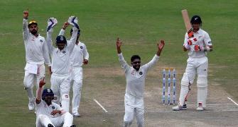 Lbw glut puts New Zealand on back foot in Kanpur