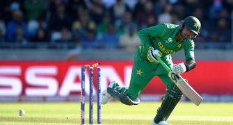 Afridi minces no words: 'Painful to watch Pakistan's drab show'