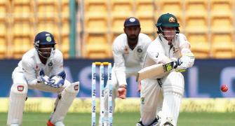 Smith admits to taking dressing room help for DRS