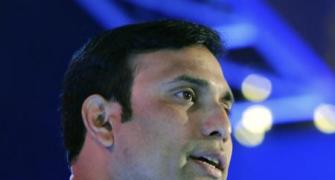 Laxman hails government's decision to not play with Pakistan