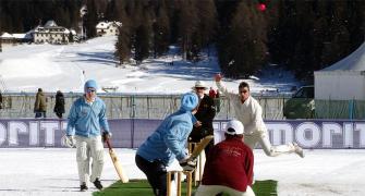 WHAT?!! Cricket on ICE?!!!