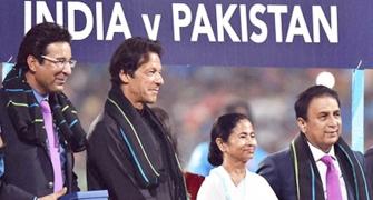 Will take government's advice: Gavaskar on attending Imran's swearing-in