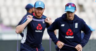 England's Bairstow to play with fractured finger in fourth Test