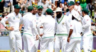 PHOTOS: South Africa vs India, 1st Test, Day 4