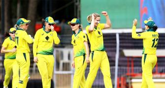 Healy stars as Aus women beat India women to sweep series 3-0