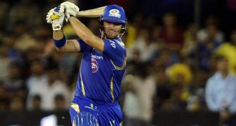 IPL: Anderson replaces Coulter-Nile for RCB