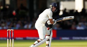 PHOTOS: England vs Pakistan, 1st Test, Day 3