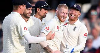 PHOTOS: England vs India, 5th Test, Day 2