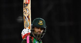Broken wrist, brave heart: When heroic Tamim batted with one hand