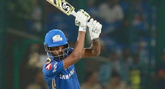 Dhoni comments on Hardik's Helicopter shot