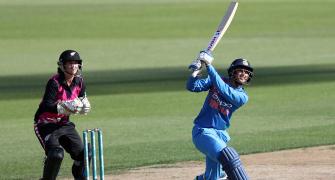 PIX: Mandhana hits 52-ball 86 but NZ whitewash India