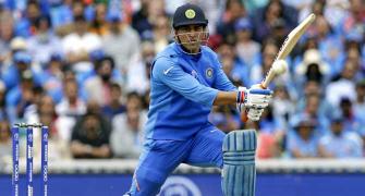 Selectors face questions over life after Dhoni