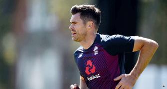 All hopes on Anderson as England batting found wanting