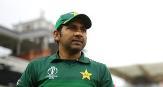 Pakistan sack captain Sarfaraz