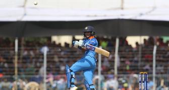 SA trounce India in Harmanpreet's 100th T20I