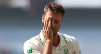 Vaughan calls to South African greats to help Proteas