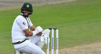 PHOTOS: England vs Pakistan, 1st Test, Day 2