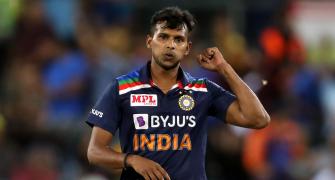 Natarajan clears fitness test, back in India dugout
