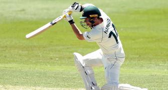 Injury-hit Australia call up Harris for 1st India Test