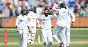 Jadeja lends lot of balance to the team: Shastri