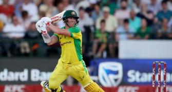 Australia thrash South Africa to win T20 series