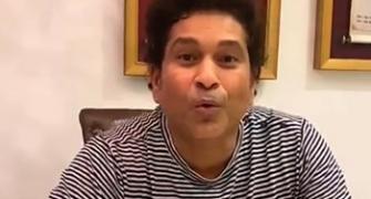 SEE: Why is Sachin sitting with an empty plate?