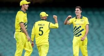 PHOTOS: Australia down Kiwis in 1st ODI at empty SCG