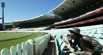 Not a good idea: Waqar on cricket in empty stadiums