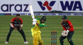 Australia bounce back to beat Bangladesh in fourth T20