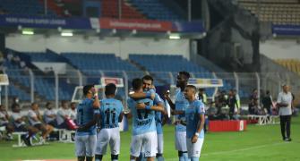 ISL: Mumbai City beat Jamshedpur in six-goal thriller