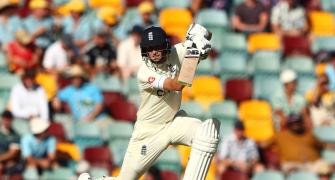 Ashes PIX: Root, Malan lead England fightback on Day 3