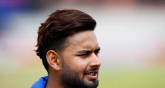 Kohli says Pant 'will take gloves' in opening Test