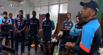 Dravid delivers inspiring speech after winning 2nd ODI