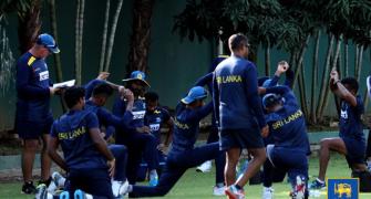 Lankans refuse to sign contract; ECB racist?